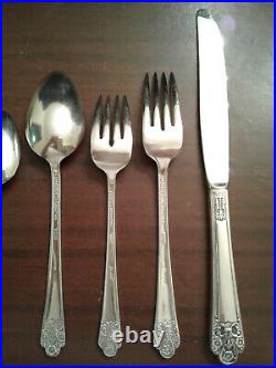 59pc 1941 Rogers Deluxe Precious Silver Plate Flatware Set Service for 9 FREE SH
