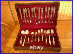 61 pc 1847 Rogers First Love Silverplate flatware, svc for 8 + extras withbox