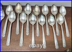 65 pcs vintage Oneida Ltd MARGATE Silverplate Rogers Co Silverware Flatware