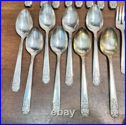 65 pcs vintage Oneida Ltd MARGATE Silverplate Rogers Co Silverware Flatware