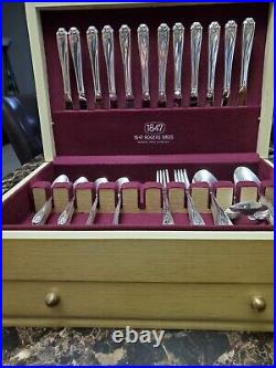 66 Pc. Set 1847 Rogers Bros. Americas Finest Silverplate Daffodil Set Preowned