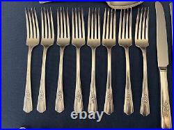 66 Piece Wm Rogers International Silverplate DESIRE Flatware Set