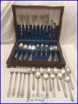 67 Pieces and wooden chest of Wm Rogers Silverware Flatware set JUBILEE pattern
