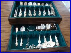 68 Piece Oneida 1881 Rogers Silverplate Silverware Baroque Rose