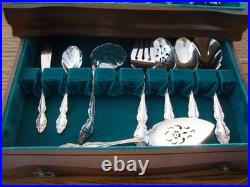 68 Piece Oneida 1881 Rogers Silverplate Silverware Baroque Rose