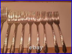 72 Pcs Set Simeon L George H Rogers Silver Plate Oneida Ltd Countess II