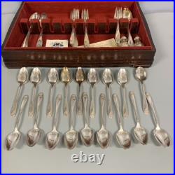 72pc 1847 Rogers Bros IS Daffodil Silverplate Service For 10 Flatware Set with Box