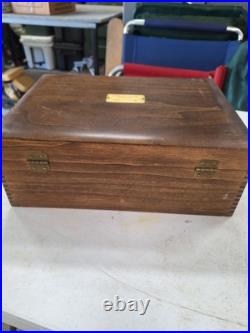 74 Piece 1847 Rogers Bros IS Reflection Silverplate Flatware Set In Wood Case