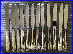 81 pcs Service For 12 1847 Rogers Bros DAFFODIL Silverplate Silverware