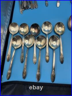84 Pc Set 1847 Rogers Bros Heritage Silverplate Flatware
