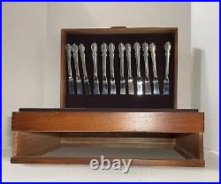 88 Piece 1847 Rogers Bros IS Reflection Silverplate Flatware Set In Wood Case 88 Piece 1847 Rogers Bros IS Reflection Silverplate Flatware Set In Wood Case
