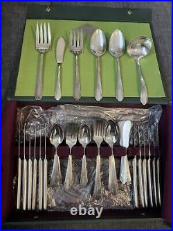 90 WM A ROGERS SILVERPLATE FLATWARE Overlaid Oneida Ltd PARAMOUNT With Turndt BOX