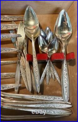 91 Pc 1847 Rogers Bros Silverplate Flatware Set Chest Vintage 91 Pc 1847 Rogers Bros Silverplate Flatware Set Chest Vintage