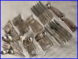 92 pc MAGIC ROSE 1847 Rogers IS Flatware Silverplate Set Service for 12