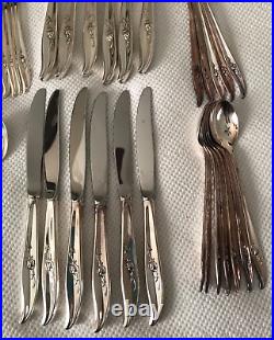 92 pc MAGIC ROSE 1847 Rogers IS Flatware Silverplate Set Service for 12