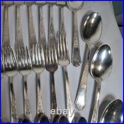94 Pc 1847 Rogers Bros. Ancestral Silverplate Flatware Set Vintage