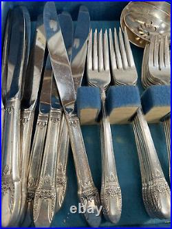 97 pc Set FIRST LOVE by 1847 Rogers Bros Silverware in Wood Chest