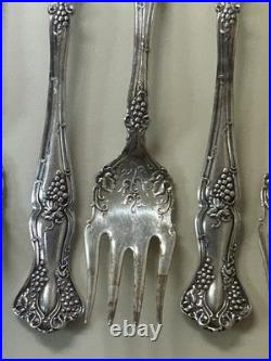 Ant. 1847 ROGERS BROS. 1904 Vintage Grape 10 ct. SALAD FORKS- XS Triple SP