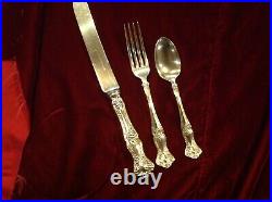 Antique 1847 Rogers Bro 1904 VINTAGE Grapes Silverplate Set 29pc 12knives11forks