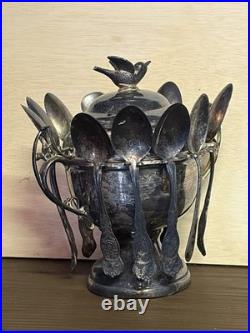 Antique 1915- WR Wm. Rogers Quadruple Silverplated Spoon Holder/Server. 1 miss