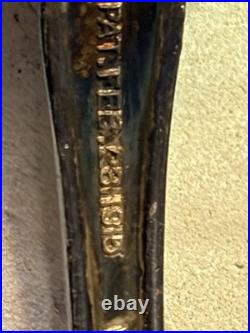 Antique 1915- WR Wm. Rogers Quadruple Silverplated Spoon Holder/Server. 1 miss