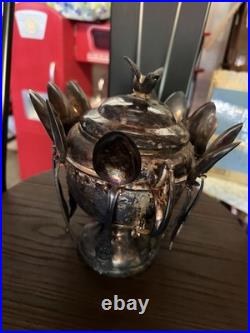 Antique 1915- WR Wm. Rogers Quadruple Silverplated Spoon Holder/Server. 1 miss