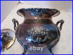 Antique QUADRUPLE SILVER PLATE W. M. ROGERS NY Soup tureen ornate 2 Qtrs Vintage