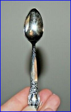 Antique Rogers Bros Quadruple Silver Plate Sugar Spooner & (12) Spoons Bird Top