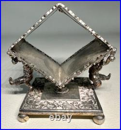 Antique Rogers Smith Meridian Co Silver Plate Figural Napkin Ring 2 Boys Playing