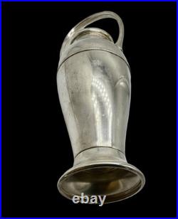 Art Deco Wm Rogers Bros Twist a Mixer 17 Cocktail Shaker 48 oz Silver plate Art Deco Wm Rogers Bros Twist a Mixer 17 Cocktail Shaker 48 oz Silver plate