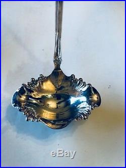 Beautiful Antique Rogers Silverplate VINTAGE Grape Solid Punch Ladle ca 1904
