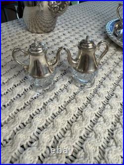 Beautiful Vintage WM A Rogers Silver Plated 7 Piece Tea Set