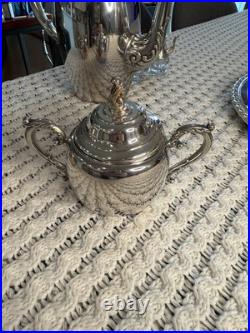 Beautiful Vintage WM A Rogers Silver Plated 7 Piece Tea Set