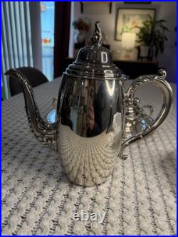 Beautiful Vintage WM A Rogers Silver Plated 7 Piece Tea Set
