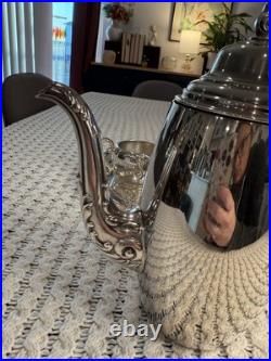 Beautiful Vintage WM A Rogers Silver Plated 7 Piece Tea Set