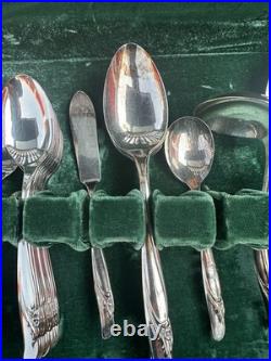 CommunityRogers & Bro Silverplate FlatwareSet with WoodenCase 50+ Pieces