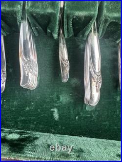 CommunityRogers & Bro Silverplate FlatwareSet with WoodenCase 50+ Pieces