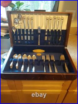 Community Plate Silverware Set with Case 1847 Roger's Bros. Eternally Yours
