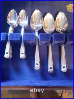 Community Plate Silverware Set with Case 1847 Roger's Bros. Eternally Yours