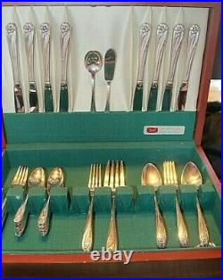 Daffodil Rogers Silverplate Flatware 51 Piece Set Service for 8