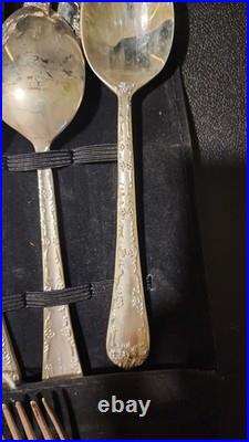 Enchanted Rose W. M Roger's Silverplate Flatware (60 PIECES)