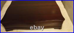 Excellent Wm Rogers Mfg mid-20th century 83 piece silver plate pattern Community