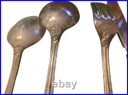 FB Rogers OLD VIENNA Silver Plate Gold Accent Silverware 8 Sp 8 fk 8 Tsp 4 Knife