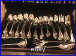 F B Rogers American Chippendale Silver Plate Flatware Set 84 Pc Lovely