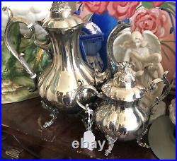 F B Rogers Silver Plated COFFEE TEA 5 pieces Set Looks Great Tray Include