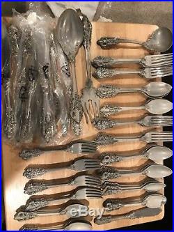 F. B. Rogers & Sons Grand Antique 64 Piece Silver-plated Flatware Set