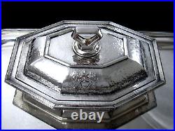 HERALDIC 1847 ROGERS ARTS & CRAFTS c. 1916 DOUBLE VEGETABLE BOWL 10 ¼