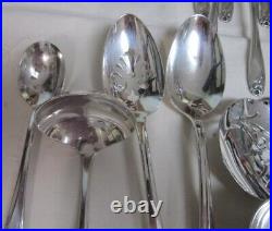 International Rogers Silverplate Daffodil 1950- 80 Pc. Service for 12