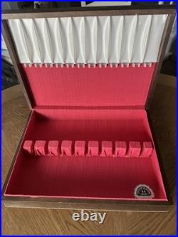 International Silver Rogers Silverplate Flatware Set 93 pc for 12 Chest CAMELOT