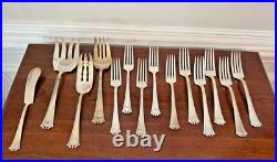 LOT 31 Pcs1847 Rogers Bros. Continental PatternXS Triple & Quintuple Silver